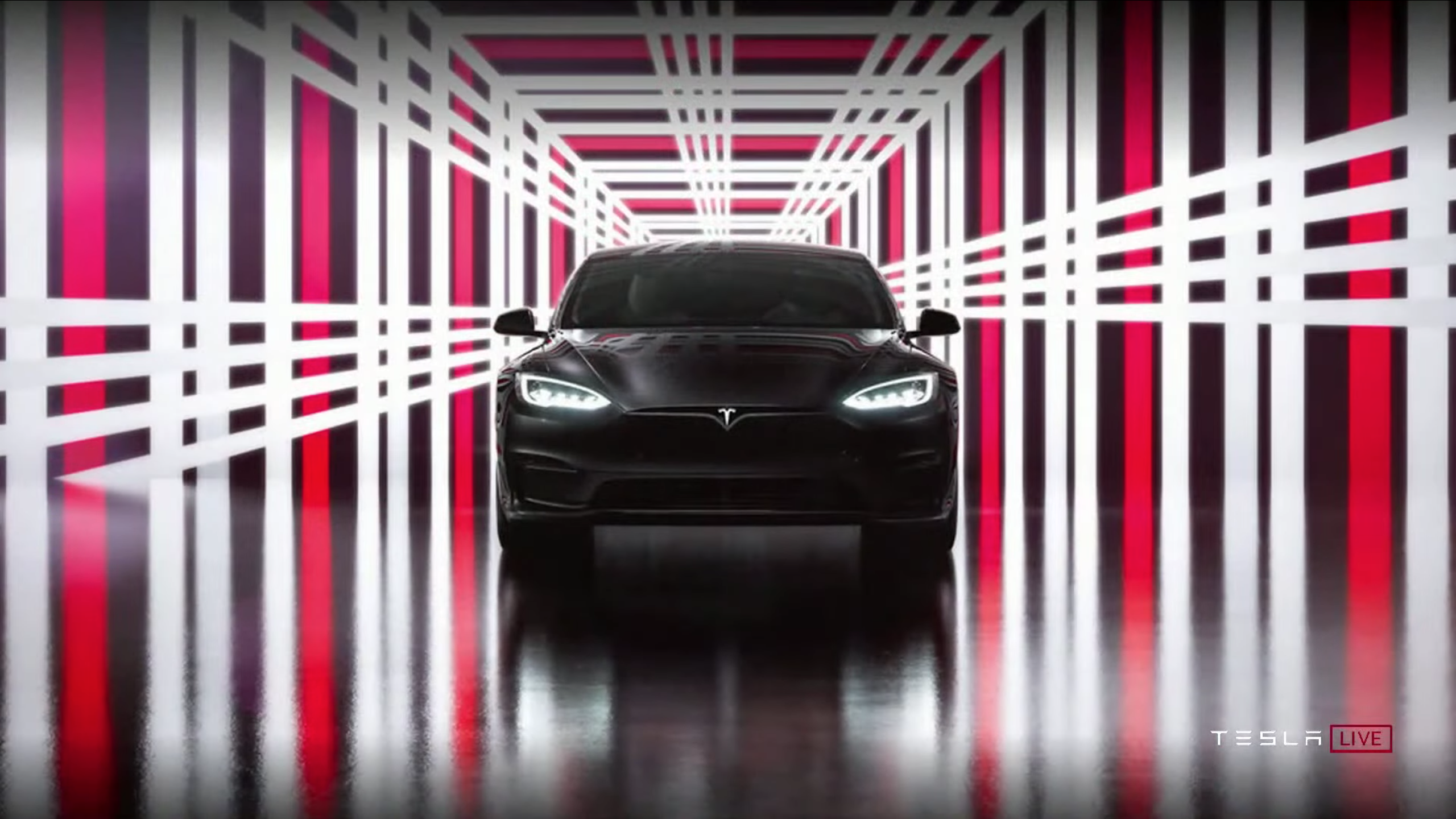 The Tesla Model S Plaid Officially Arrives With Impressive Specs