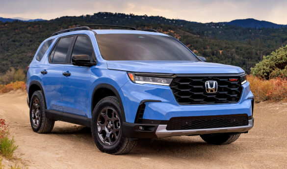 2023 Honda Pilot TrailSport 2