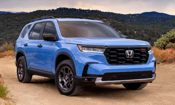 2023 Honda Pilot TrailSport 2