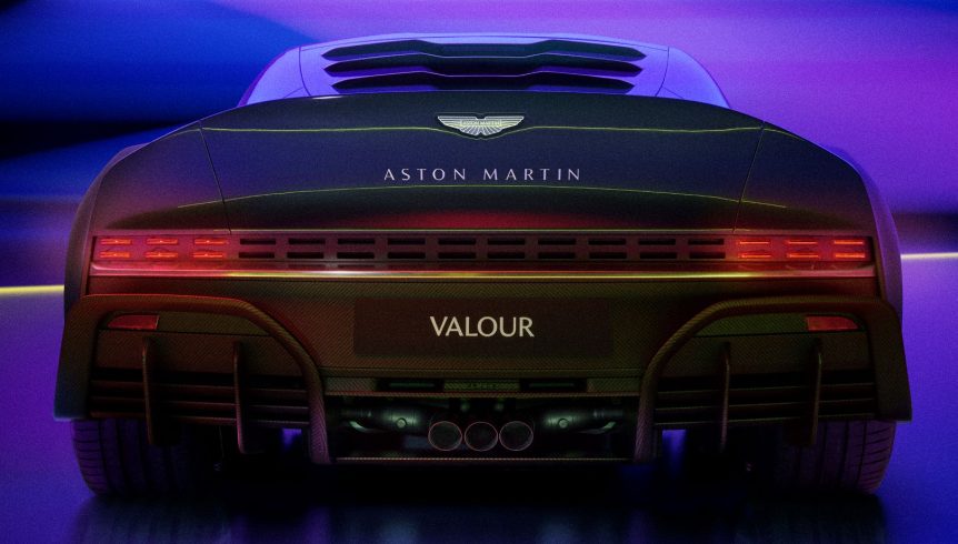 Aston Martin Valour: 6-Speed, V12 Monster with Tweed Seats 2