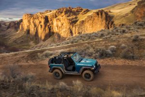 Jeep Brings Summer Fun with Two Limited Colors 1