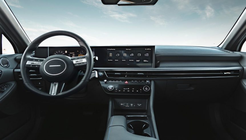 Hyundai Digitally Unveils North American Elantra and Sonata Sedans 13