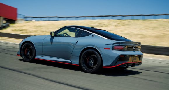 Nissan Z NISMO Arrives for 2024 with Track-Focused Add-Ons 3