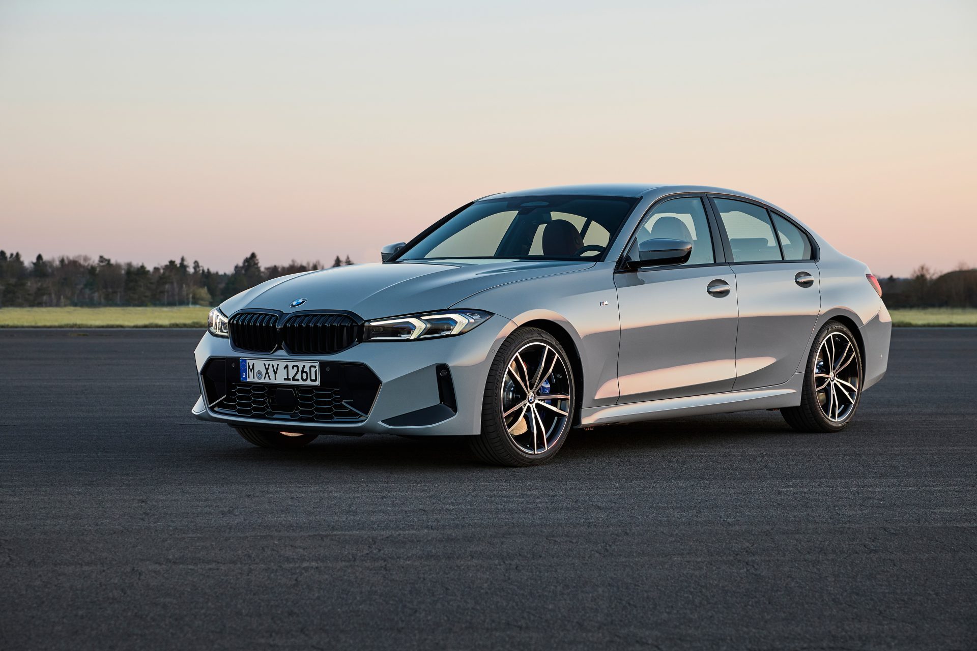 2023 BMW 330i xDrive MotorWeek