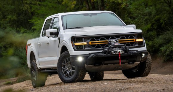 2024 Ford F-150 Debuts with More Tech, Updated Looks 24