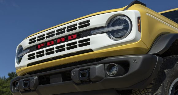 2023 Ford Bronco Heritage Limited Edition 3