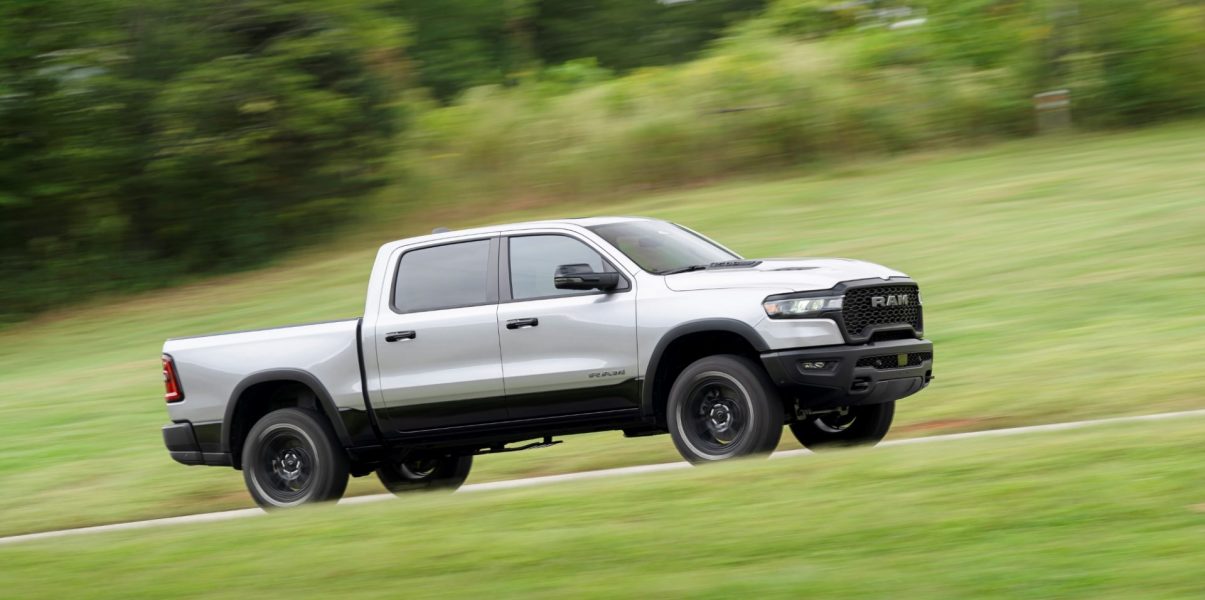 2025 Ram 1500 Lineup is V8-less; Hurricane Engines Take Charge 7