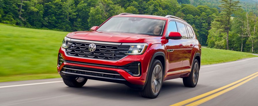 2024 Volkswagen Atlas Driving