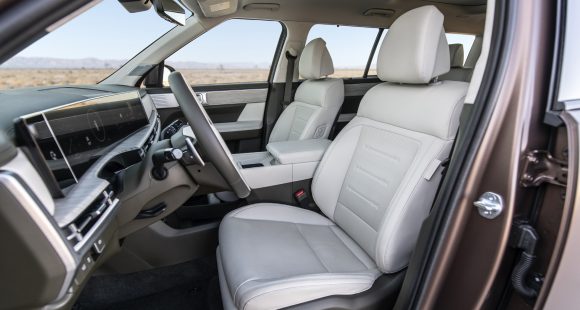 2024 Hyundai Santa Fe Front Seat