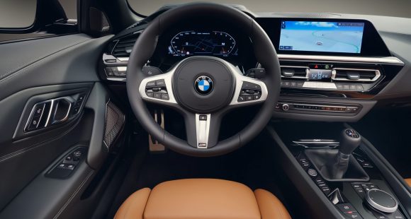 BMW Z4 Levels Up; Manual Transmission Unlocked 7