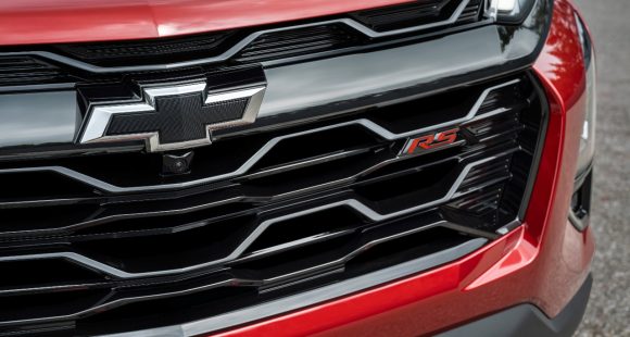 Chevrolet Debuts Next-Gen Equinox for ‘25 Model Year 10