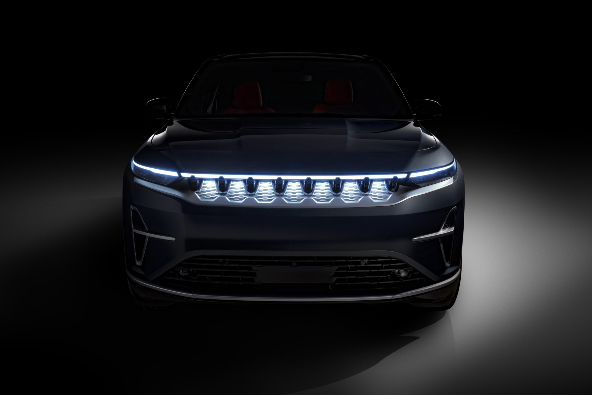 Jeep Wagoneer S Reveal, Rivian R1T & R1S Updates, & Toyota Crown Signia First Drive