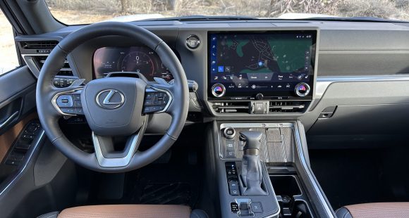 2024 Lexus GX Luxury+ Dash