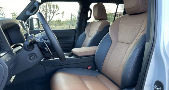 2024 Lexus GX Luxury+ Front Seat