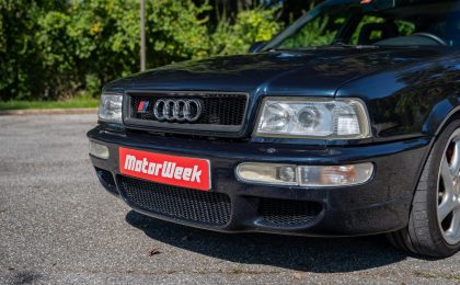 1994 Audi RS2 Grill Detail
