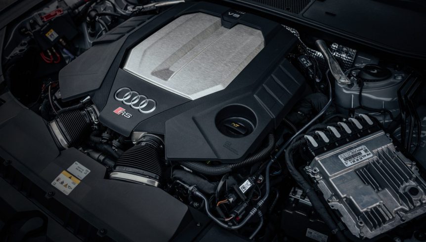 2024 Audi RS 7 Performance Engine