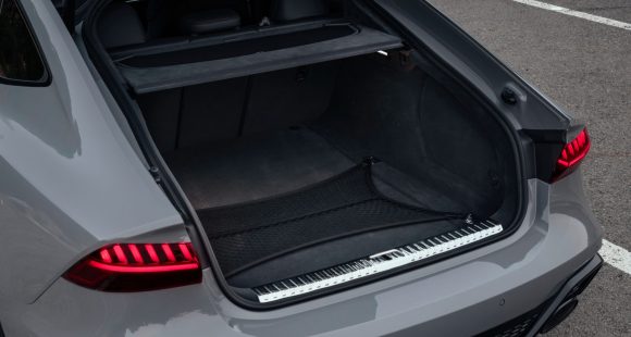 2024 Audi RS 7 Performance Trunk