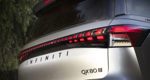INFINITI Reveals 2025 QX80 Ahead of New York Auto Show 5