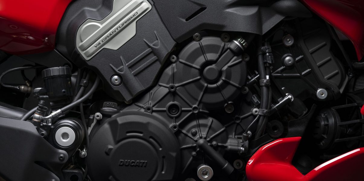 2024 Ducati Diavel V4 Engine
