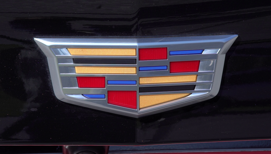 2024 Cadillac XT4 Brand Badge