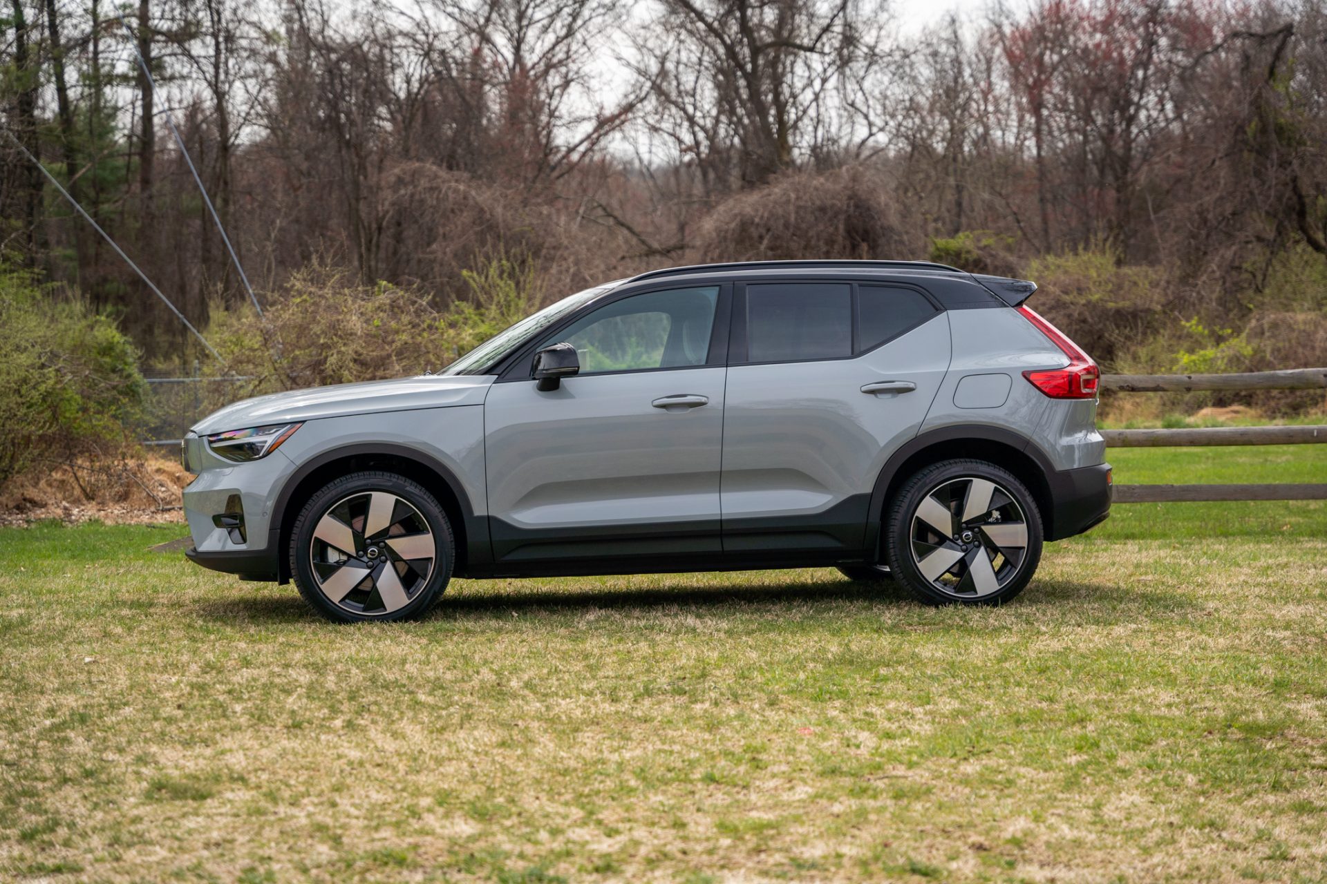 2024 Volvo XC40 Recharge Road Tests MotorWeek