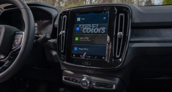 2024 Volvo XC40 Recharge Central Display