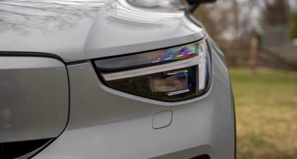 2024 Volvo XC40 Recharge Headlight