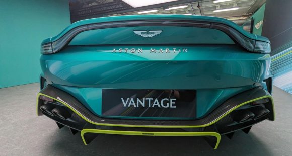 2025 Aston Martin Vantage 3