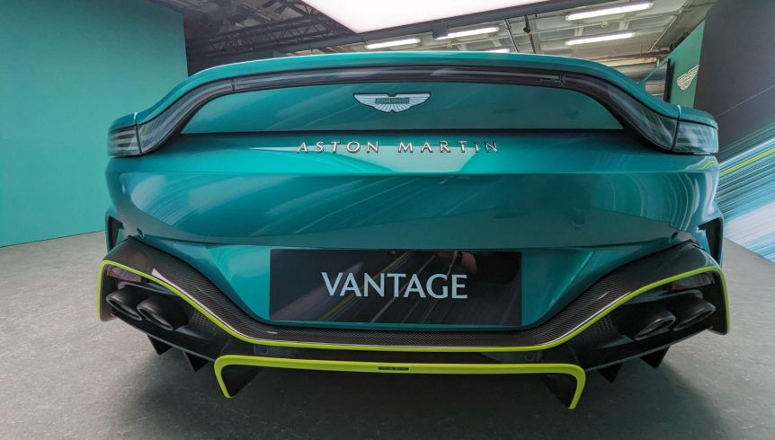 2025 Aston Martin Vantage 3
