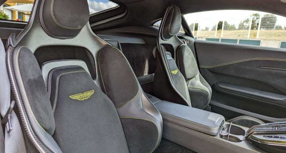 2025 Aston Martin Vantage 4