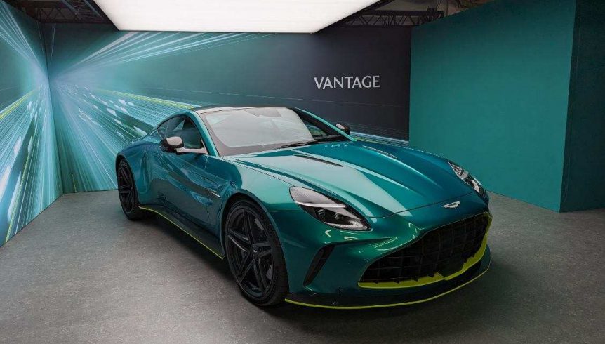 2025 Aston Martin Vantage 7