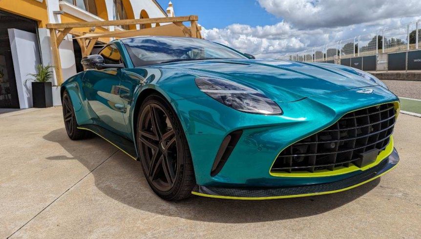 2025 Aston Martin Vantage 8