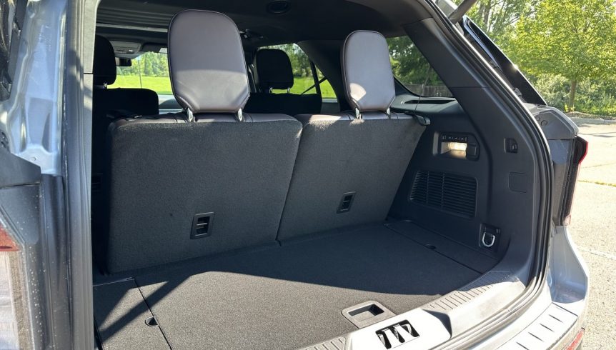 2025 Ford Explorer Trunk