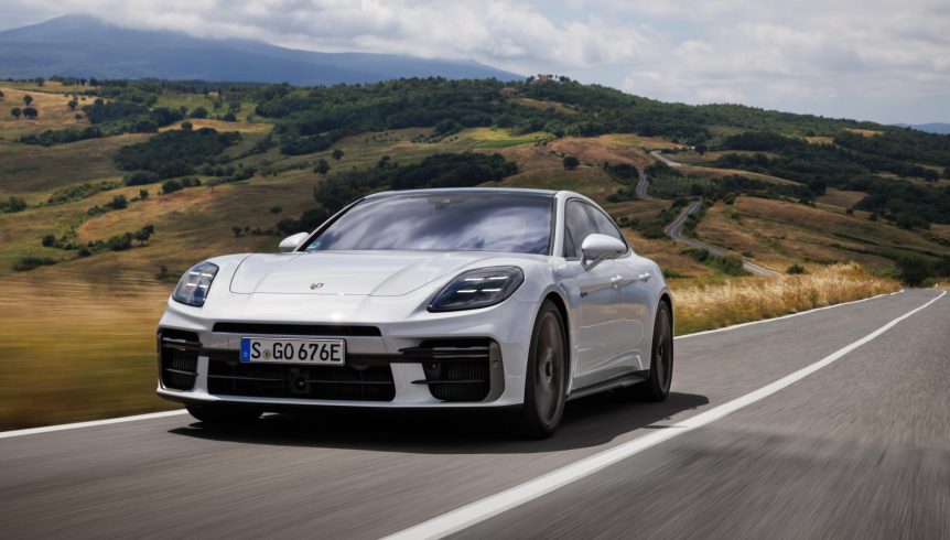 2025 Porsche Panamera Turbo S E-Hybrid, GTS Unveiled 6