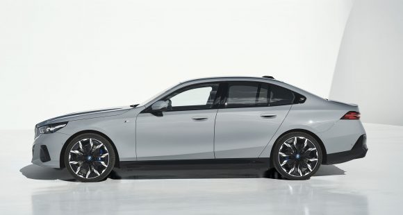 2024 BMW i5 M60 7