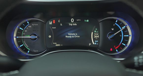 2024 Chrysler Pacifica PHEV 13