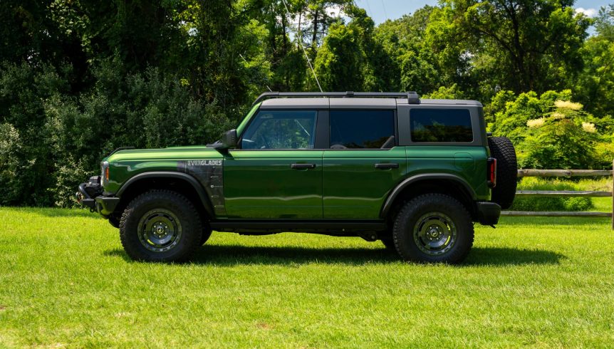 2024 Ford Bronco Everglades 19