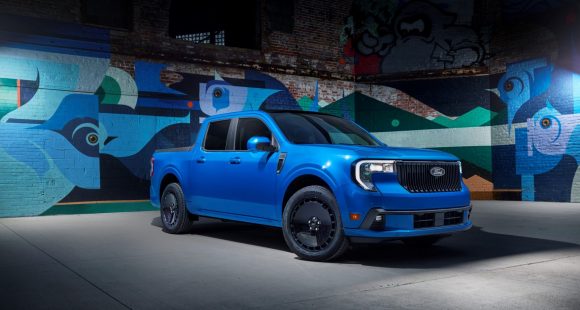 2025 Ford Maverick Lobo is a Compact Street-Performance Truck 3