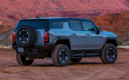 2024 GMC Hummer EV SUV 1