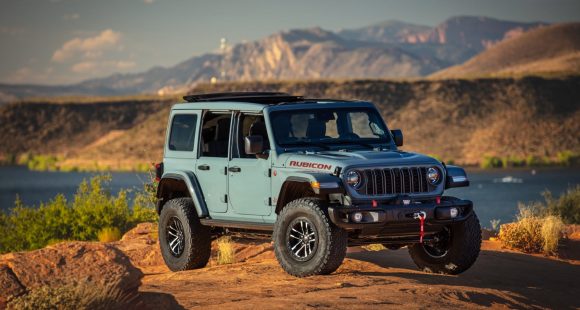 2025 Jeep Wrangler Manual Made V6 Exclusive 4