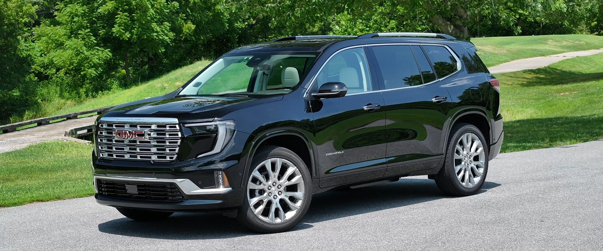 2024 GMC Acadia 16