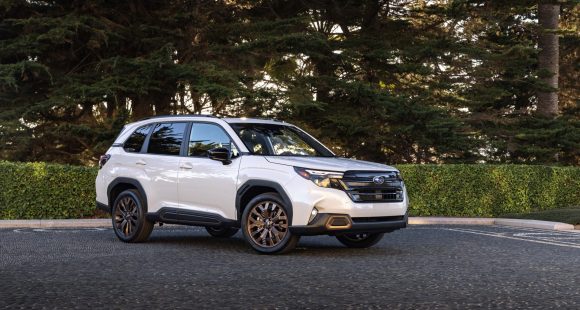 2025 Subaru Forester 33