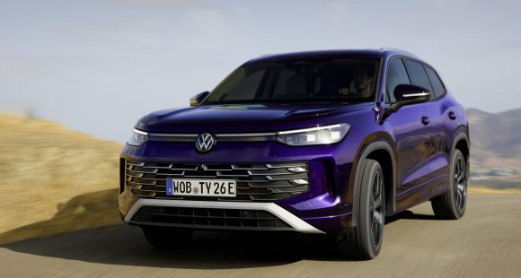 2025 Volkswagen Tayron Teases New Tiguan 5