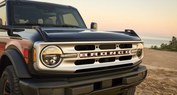 Ford Bronco Free Wheeling Package is another Throwback Option 4