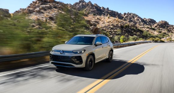 2025 Volkswagen Tiguan Evolves to Retain Best-Selling Status 11