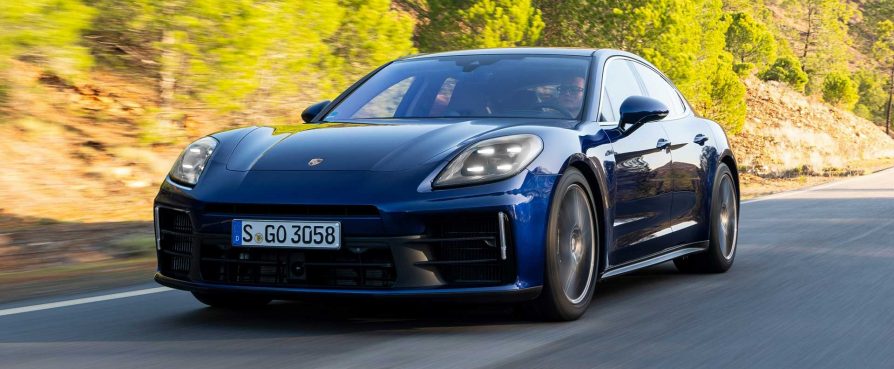 2024 Porsche Panamera 4