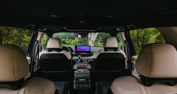 2025 Toyota Sienna 5