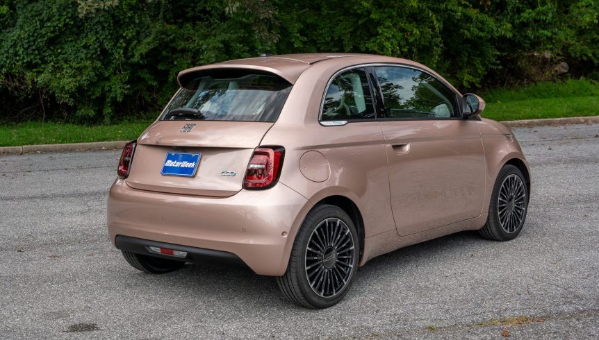 2024 Fiat 500e 21