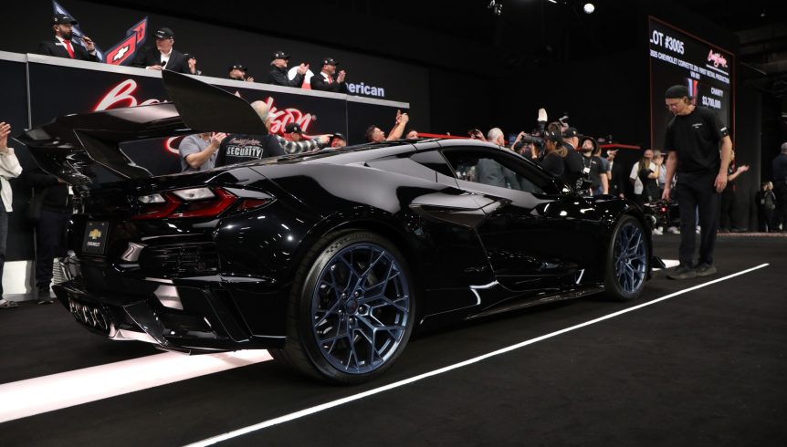 First 2025 Chevrolet Corvette ZR1 Sold; Raised $3.7 Million for Charity 2