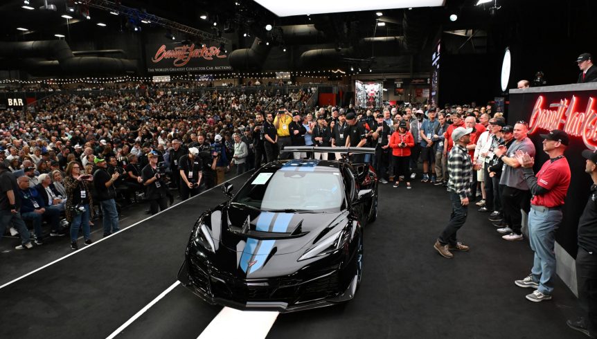 First 2025 Chevrolet Corvette ZR1 Sold; Raised $3.7 Million for Charity 5